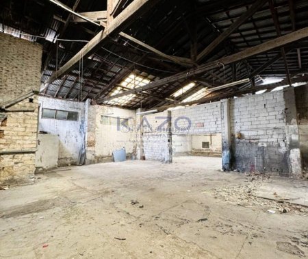 Spacious Historical Commercial Building for Sale in Katholiki Center - 5