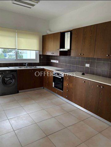 3 Bedroom Apartment  In Strovolos, Nicosia - 7