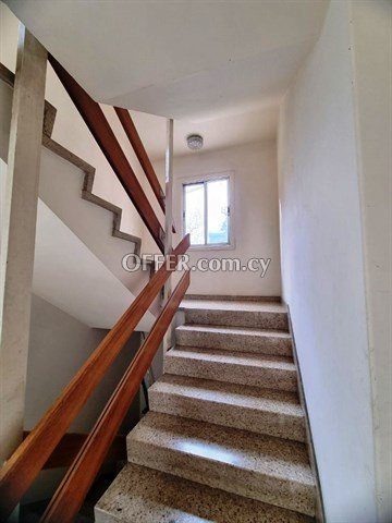 Spacious 3 Bedroom Apartment  In A Prime Area Of ​​Agios Antonios, Nic - 7