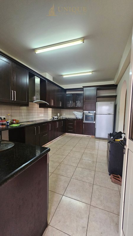 3 Bedroom corner Townhouse for sale  in Geroskipou city - 10