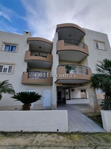 Modern, Renovated 1 Bedroom Apartment  In A Dead End In Latsia, Nicosi - 3