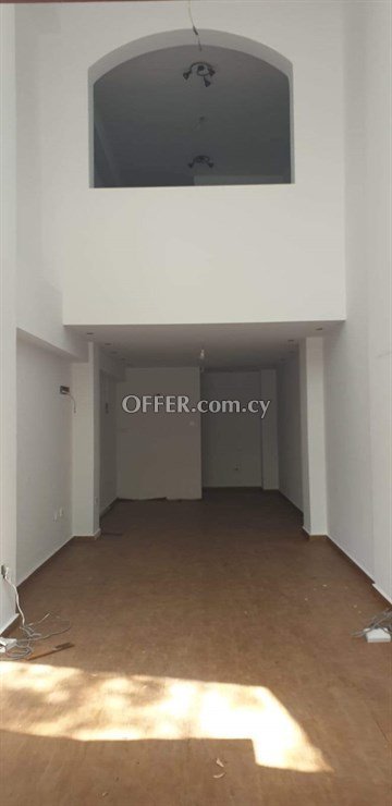 70 sq.m. store for commercial use  in the area of ​​Agios Antonios, Ni - 4