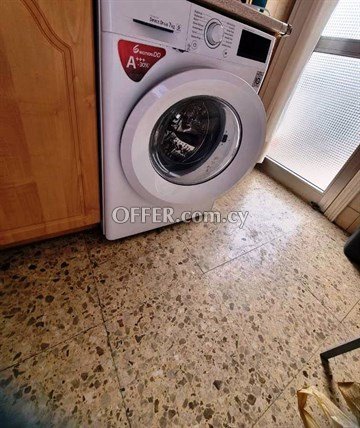 Spacious 3 Bedroom Apartment  In A Prime Area Of ​​Agios Antonios, Nic - 6