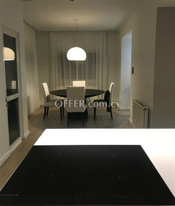Fully Renovated 3 Bedroom Apartment  In Engomi, Nicosia - 6