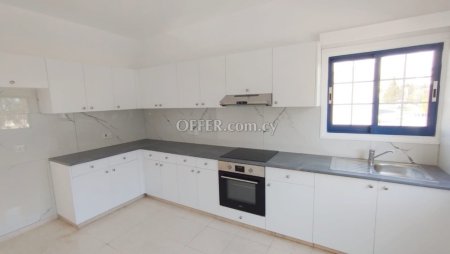 2 Bed Apartment for rent in Geroskipou, Paphos - 9