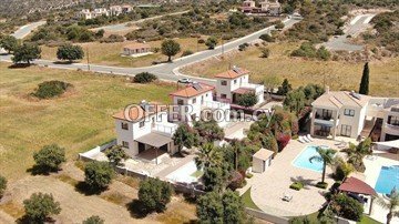 Two-Storey House, Secret Valley Resort Area, Paphos - 5