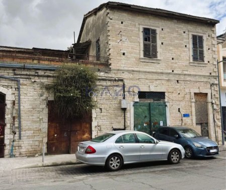 Spacious Historical Commercial Building for Sale in Katholiki Center - 3