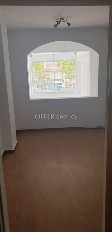 70 sq.m. store for commercial use  in the area of ​​Agios Antonios, Ni - 3