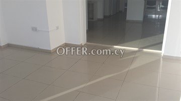 2 Bedroom Apartment With Large Veranda  In Dasoupolis, Nicosia - 5