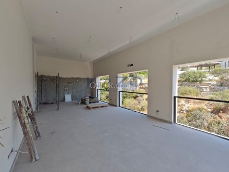 Under Construction Three Bedroom Villa in Agios Tychonas, Limassol - 11