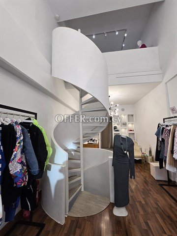 Shop Of 110 m2  In Prime Location In Makariou Area In Limassol - 2