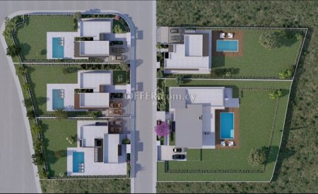 THREE BEDROOM BUNGALOW WITH LARGE GARDEN AND POOL - 2