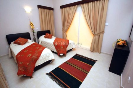2-bedroom Detached Villa 150 sqm in Pissouri - 10