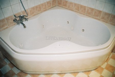 House (Semi detached) in Moniatis, Limassol for Sale - 8