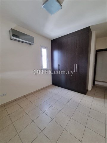 Wonderful Renovated 3 Bedroom Apartment With Views  In Prime Location  - 4