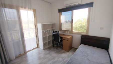 2 Bed Apartment for sale in Tombs Of the Kings, Paphos - 7