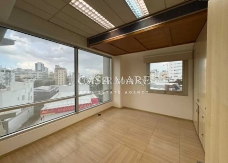 Οffice space of 240 sqm in Acropolis - 4