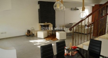 4 bedrooms House in Egkomi - 4