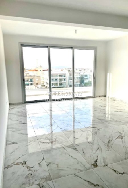 2 bedrooms Apartment in Strovolos - 4