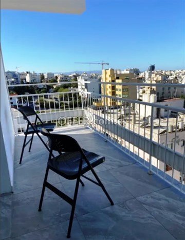  A Stylish And Fully Renovated 2 Bedroom Apartment In The Heart Of Nic - 2