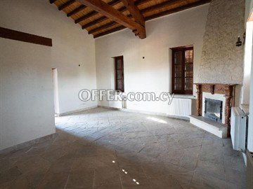 4 Bedroom House  In Flasou, Nicosia - 2