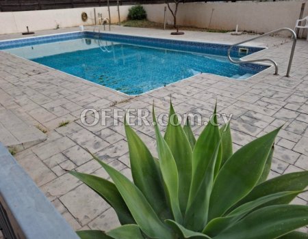 2 Bedroom apartment with communal pool - 2