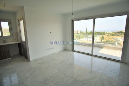2 Bedroom Modern Apartment For Rent Limassol - 5