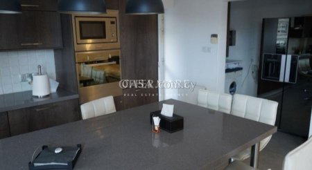 4 bedrooms House in Egkomi - 2