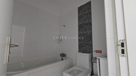 Ground floor two bedroom apartment in Mazotos Larnaca - 4