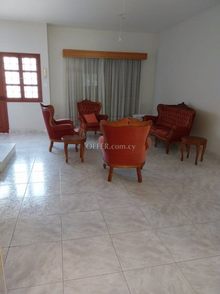 3 Bed House for rent in Peristerona Pafou, Paphos