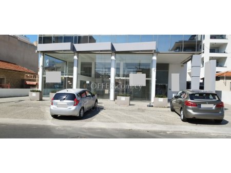 Shop of 220m2 in a prominent location in Agios Nicolaos