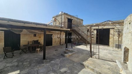 4 Bed Detached House for rent in Lasa, Paphos