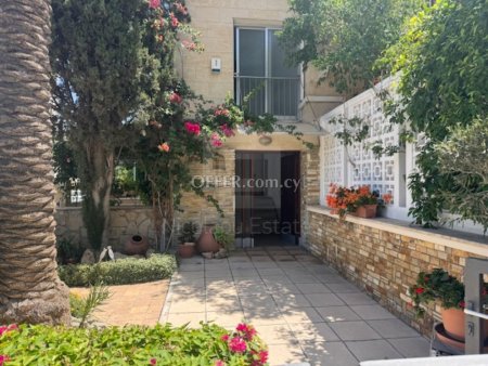 Three beroom upper level apartment in Agios Antonios area Nicosia