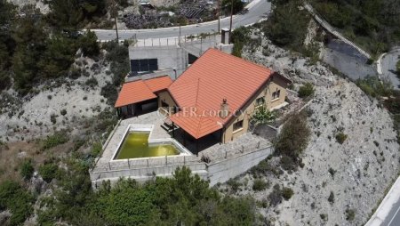 5 Bed Detached House for sale in Kyperounta, Limassol