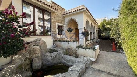 Spacious 236 m2 Office for Rent in Agia Zoni