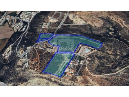 Touristic land for sale in Pissouri
