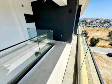 Apartment (Penthouse) in Linopetra, Limassol for Sale - 5