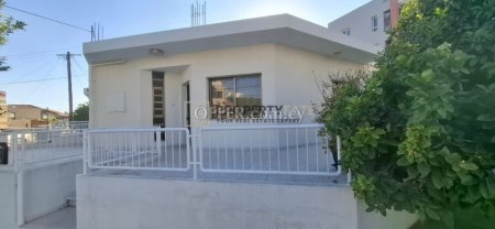 3 Bedroom Detached House in Kato Polemidia