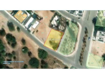 Excellent residential plot of 650m2 with south orientation in Agia Phyla