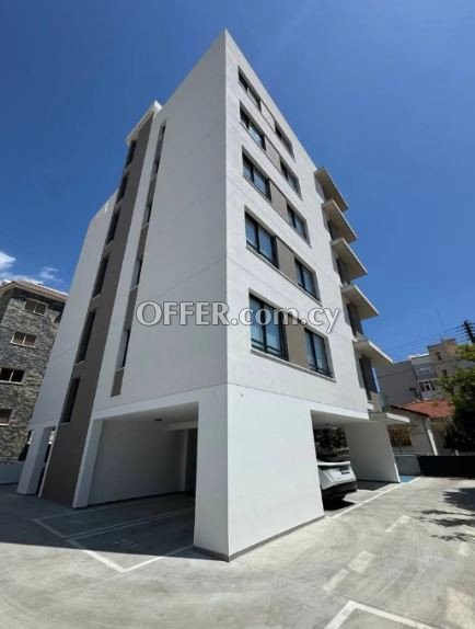 Apartment (Penthouse) in Katholiki, Limassol for Sale