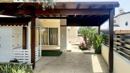 4 Bed Semi-Detached House for rent in Mandria Pafou, Paphos