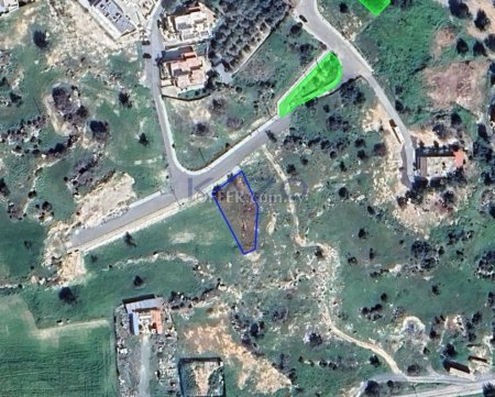 Large Building Plot for Sale in Ypsonas