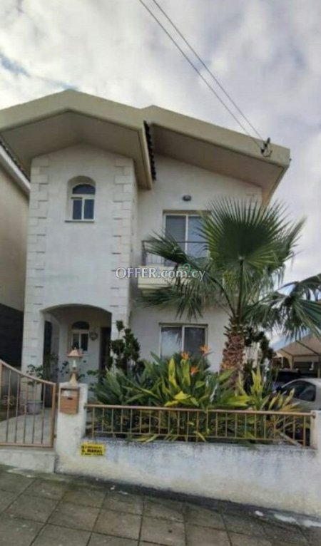 3 Bedroom Semi-Detached House For Sale Limassol