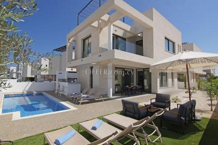Modern Villa near the Beach