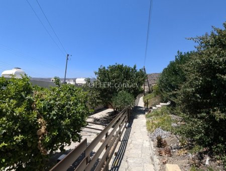 2-bedroom Maisonette (middle) 76 sqm in Pissouri