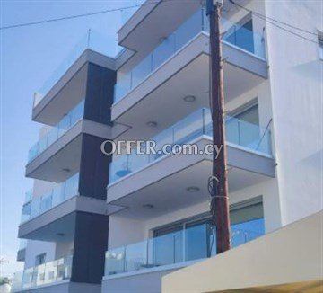 Cozy 1 Bedroom Apartment  In A Newly Constructed Elegant Building In S