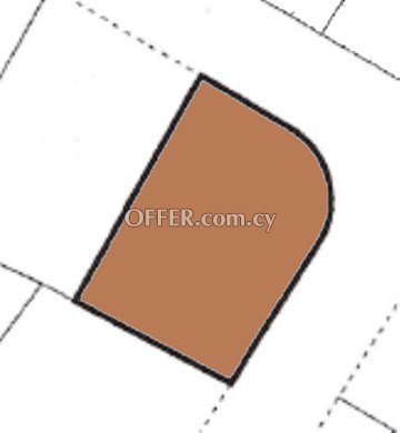 Corner Residential Plot 563 Sq.m.  In Lakatameia, Nicosia