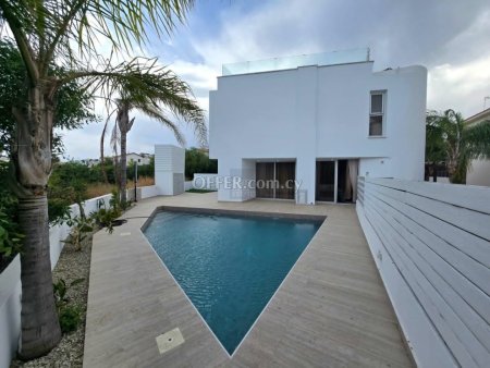Stunning Five Bedroom Villa in Protaras