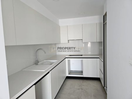 Brand-New 2 Bedroom Apartment in Agios Athanasios - 9