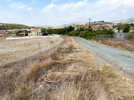 Land in Pentakomo - 2
